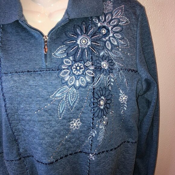 Alfred Dunner Small Blue Flower Embroidered Quarter Zip Sweatshirt Shirt Size S - Picture 6 of 10